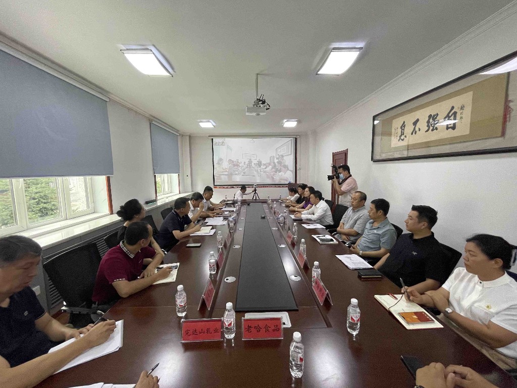 http://m.qialinbi.cn/images/article/19_1693883519335667.jpg